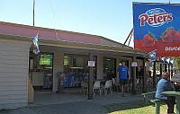 QLD - Pimpama - Strawberry Farm (12 Aug 2011)